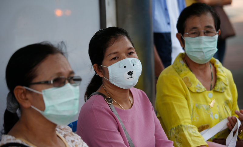 Unhealthy air quality calls for fashionable face masks, duh.